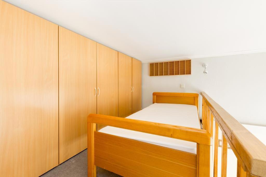 Szentkiralyi 5 - Double Basic In The City Center - Self-Check-In Budapest Exterior photo